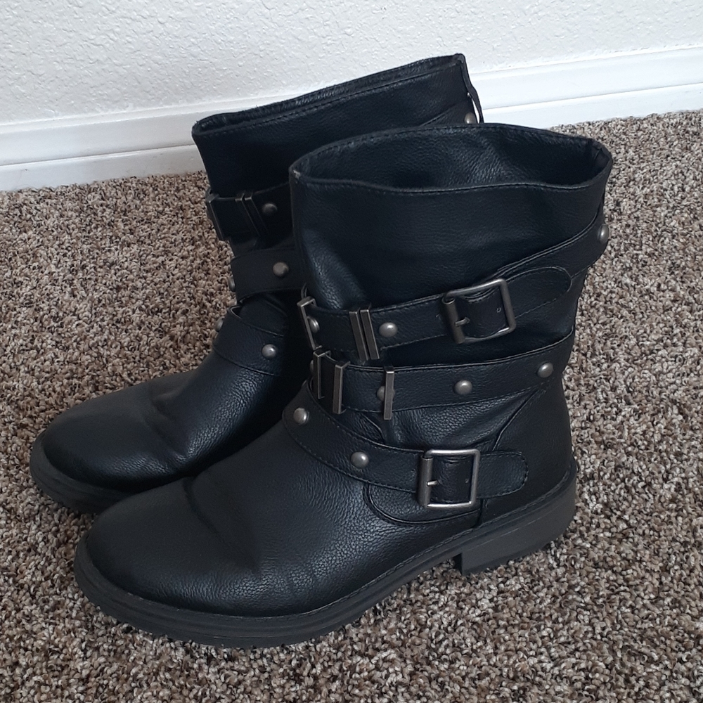 Materiel Girl Black Above Ankle Boots
